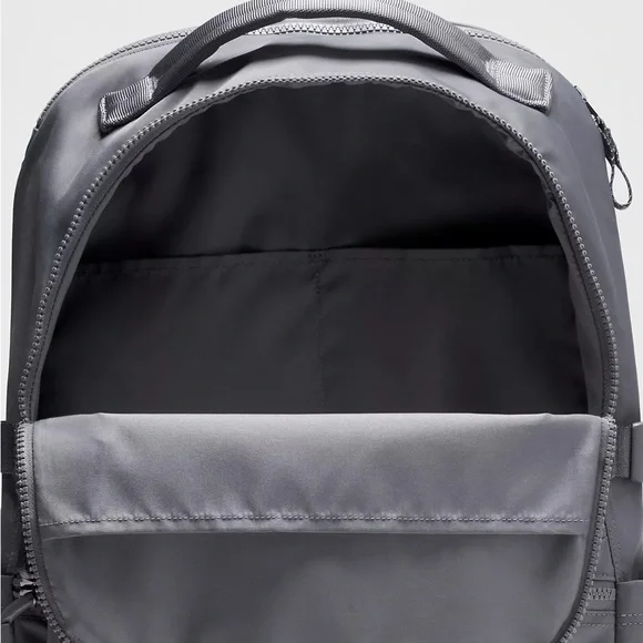 Lululemon New Crew Backpack 22L Updated- Solar Grey